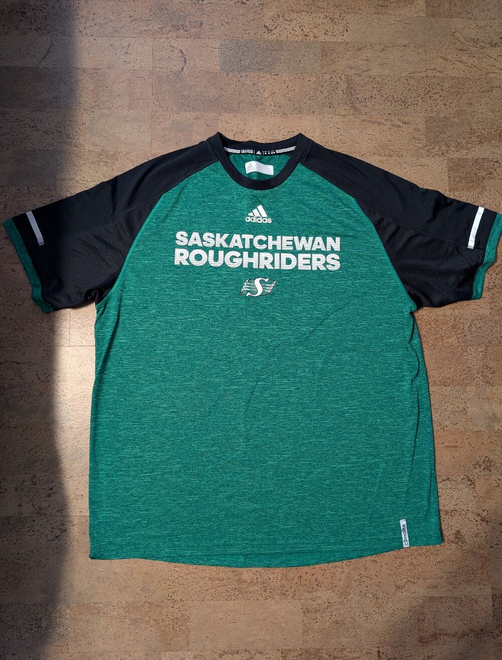 Saskatchewan Roughriders Adidas Climalite CFL Men's XL T-shirt Tee